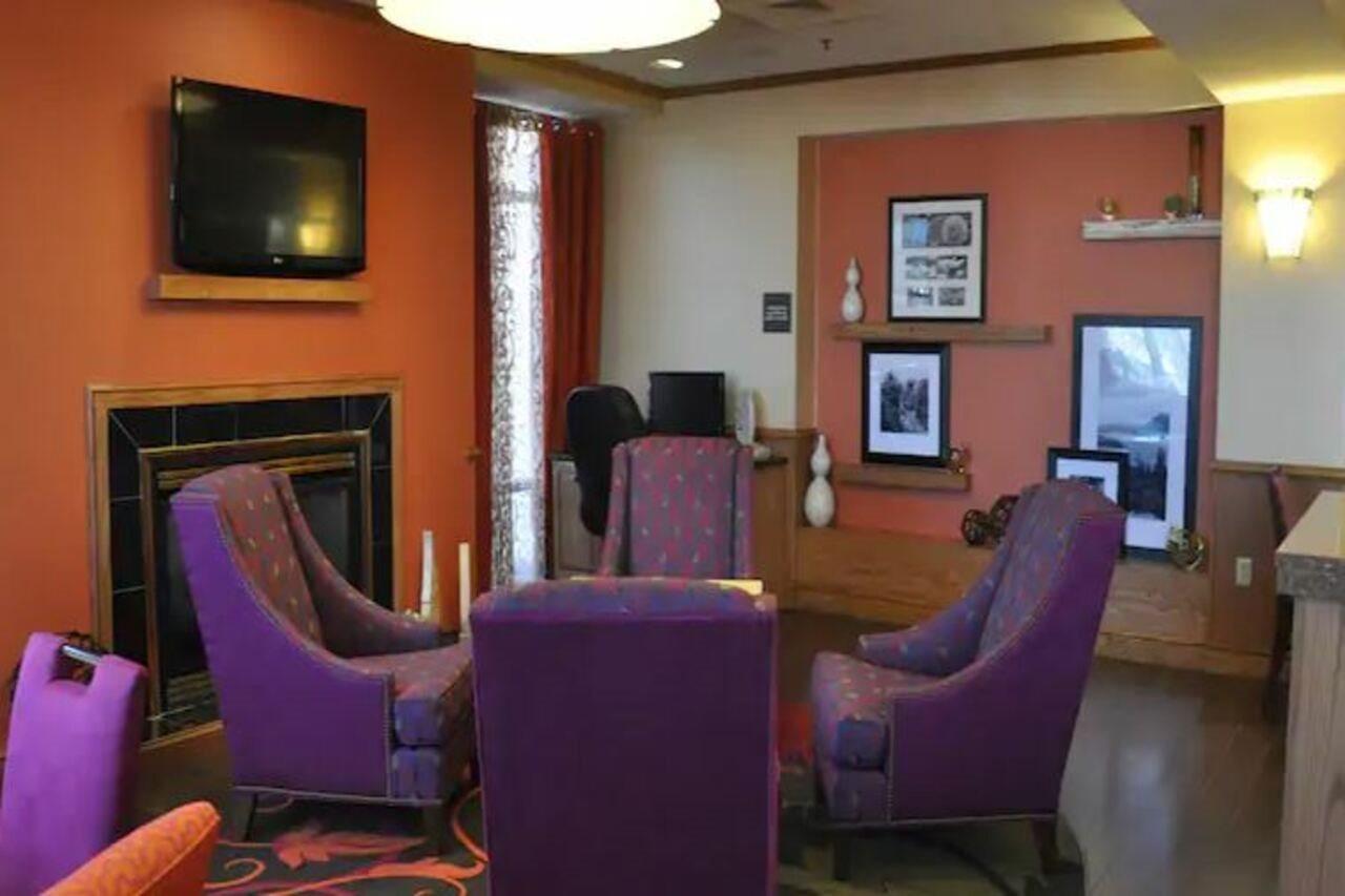 Hampton Inn Stony Creek Exterior foto